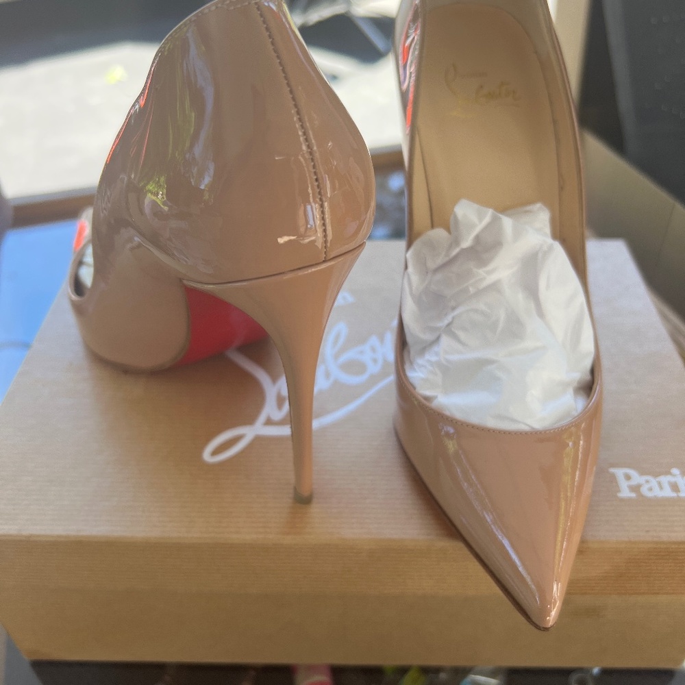 Christian Louboutin Pigalle Follues 100 Patwnt Leather Nude Brand New